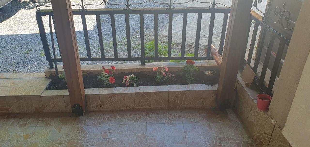 Adorable 2 Floors Two Bedroom Vacation Maisonette 尼坡帝 外观 照片