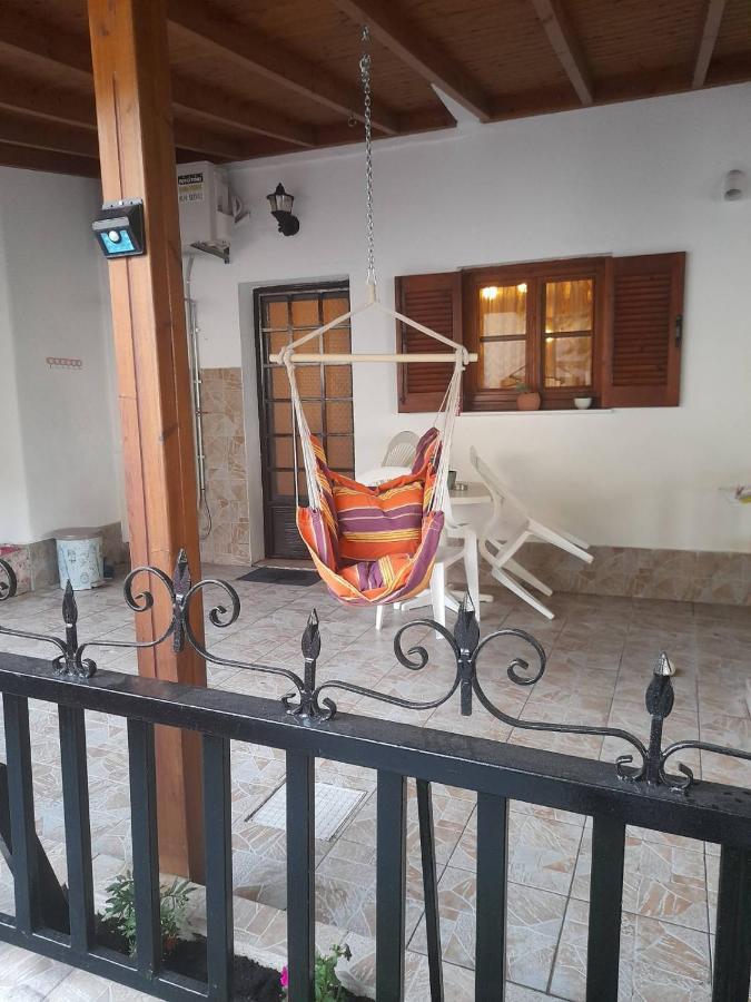 Adorable 2 Floors Two Bedroom Vacation Maisonette 尼坡帝 外观 照片